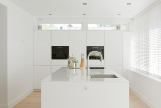 Modern witte keuken